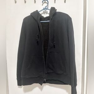 Uniqlo black zip up sweater